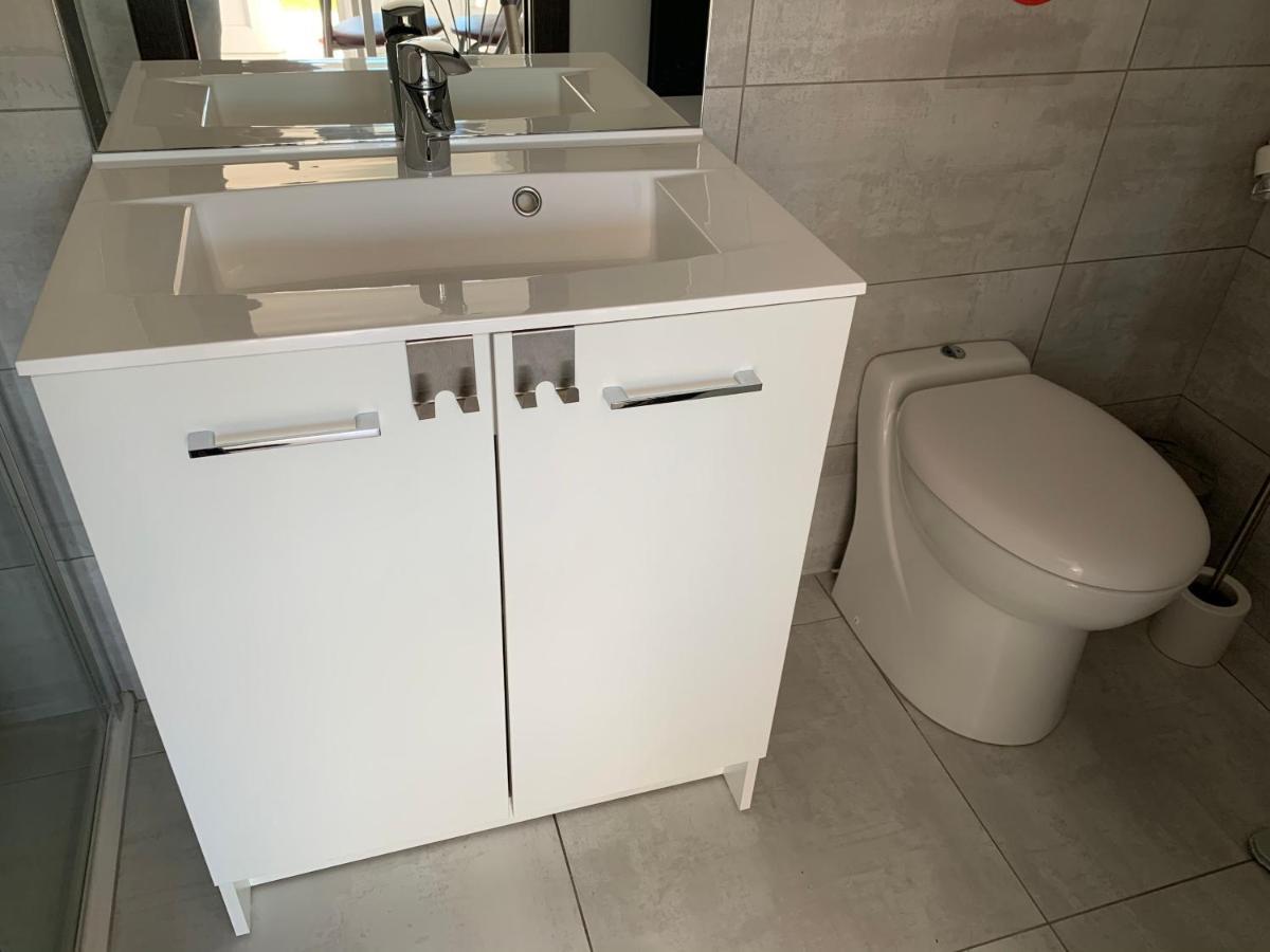 Studio A La Campagne & Jacuzzi Montcornet  ภายนอก รูปภาพ