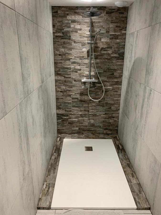 Studio A La Campagne & Jacuzzi Montcornet  ภายนอก รูปภาพ