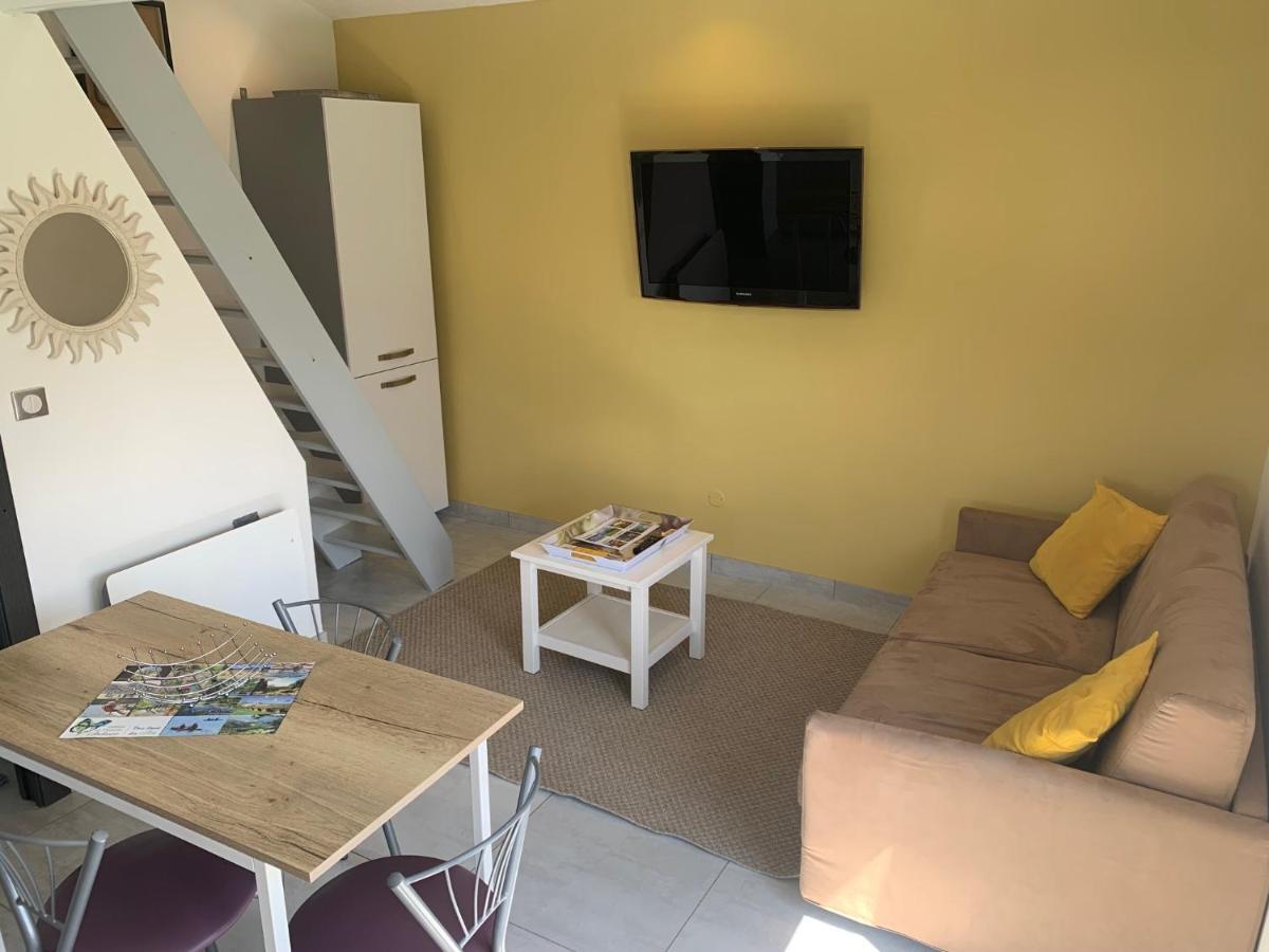 Studio A La Campagne & Jacuzzi Montcornet  ภายนอก รูปภาพ